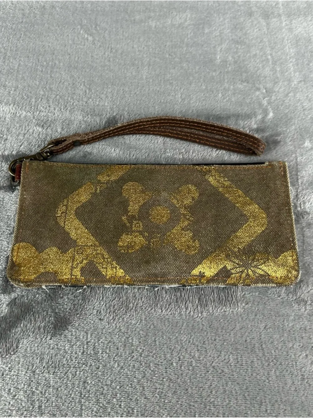 Mona B Upcycled Zipper Wallet Wristlet Card‎ Slots Wrist Strap Canvas Denim